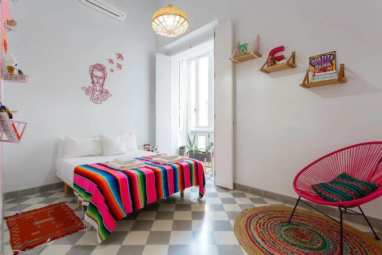 The Queen'S Designer Apartment By Cadiz4Rentals